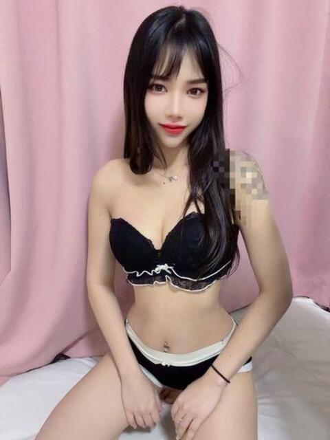 りさ デリマックス（アジアンデリヘル）