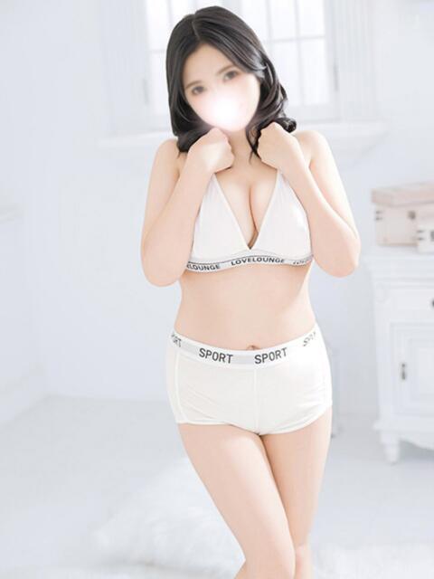 こうめ 白い巨乳（ホテヘル）