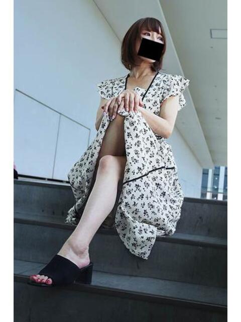 ゆりこ 逢って30秒で即尺（人妻・熟女待ち合わせデリヘル）