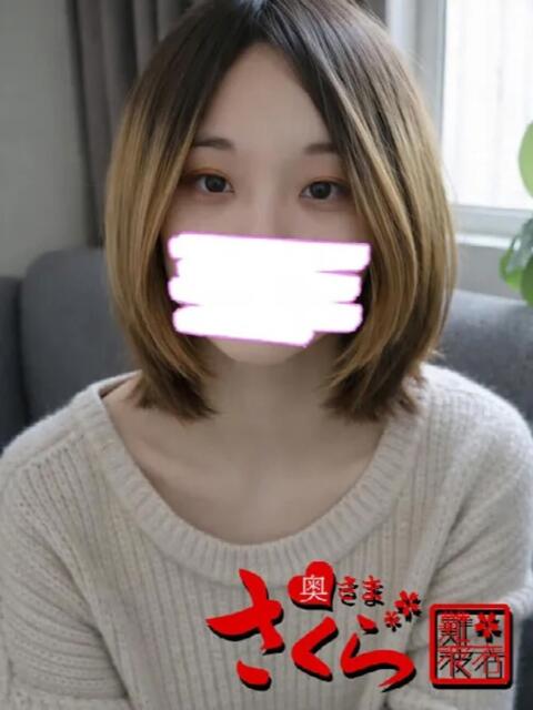 びび 奥様さくら難波店（人妻系ホテヘル）