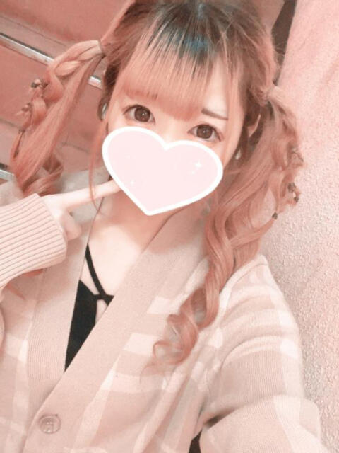 えみり ホテピン（ホテヘル）