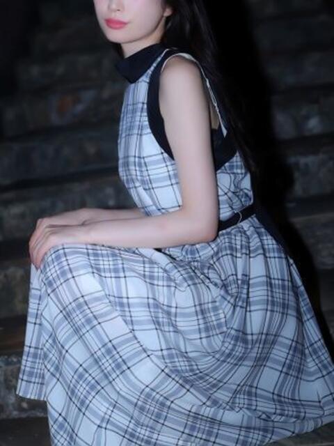 琥珀 丸の内Agent（高級デリヘル）