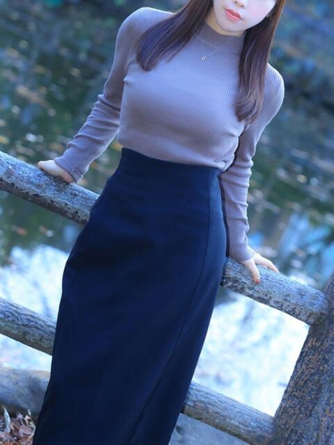 亜季 丸の内Agent（高級デリヘル）