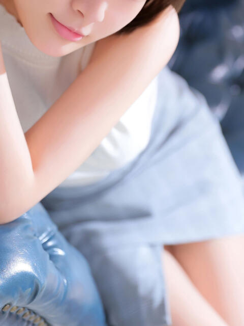 宮本 楓 トリプルクラウン(高級デリヘル)