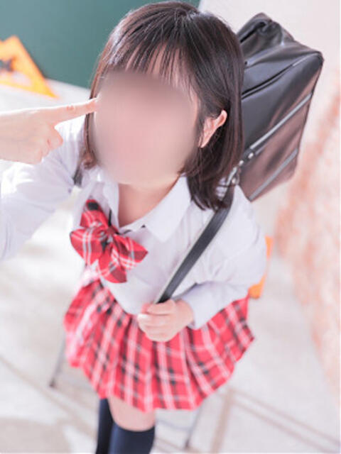 あず 西川口ビデオdeはんど（店舗型ビデオBOX風手コキ店）