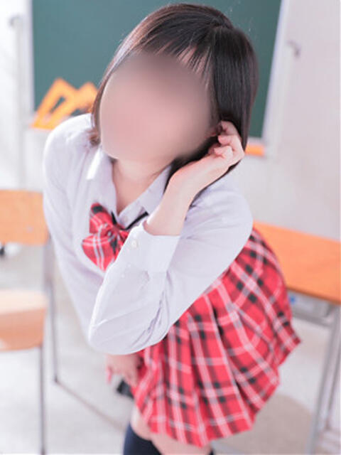 あず 西川口ビデオdeはんど（店舗型ビデオBOX風手コキ店）