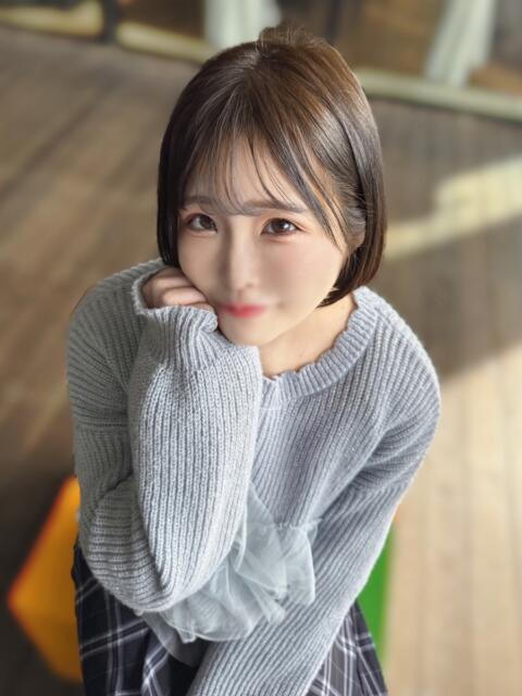 れん ノーパンエステ!?絶頂させる天使たち（風俗エステ）