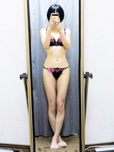 すず 美妻隊（派遣＆待ち合わせ型ヘルス）