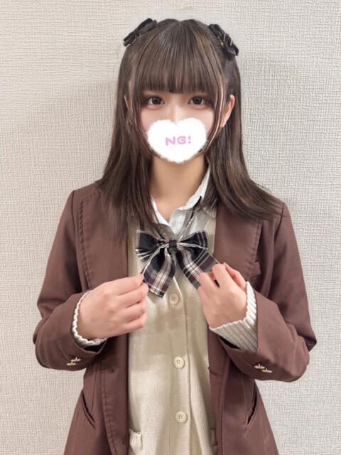 める 学校帰りの妹に手コキしてもらった件 梅田（オナクラ）