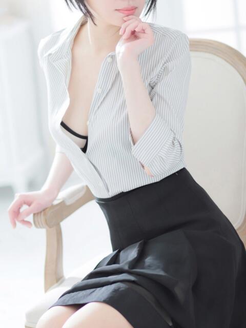 しおり セレブクエスト-Nishikawa-（人妻系デリヘル）