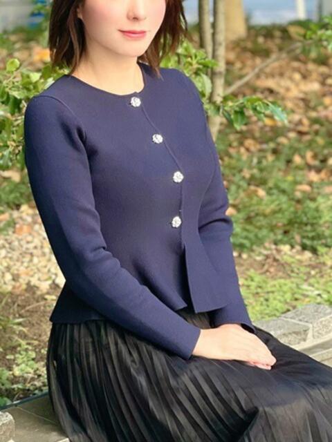 白石おと 月の真珠-新宿-（デリヘル（人妻若妻専門店））