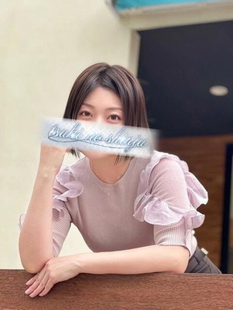 安田りさ 月の真珠-新宿-（デリヘル（人妻若妻専門店））