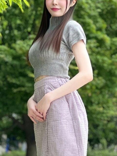 深澤みれい 月の真珠-新宿-（デリヘル（人妻若妻専門店））