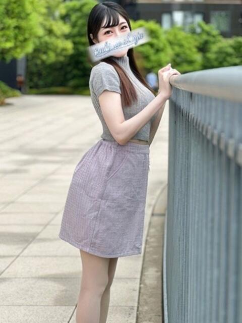 深澤みれい 月の真珠-新宿-（デリヘル（人妻若妻専門店））