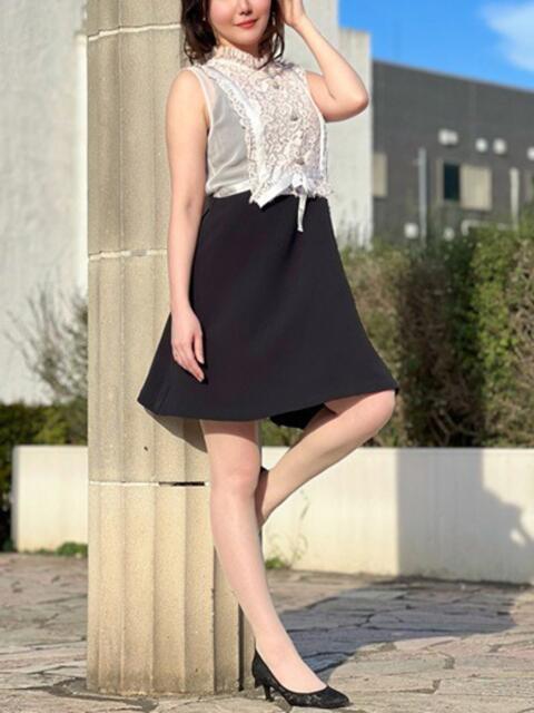 大沢ななこ 月の真珠-新宿-（デリヘル（人妻若妻専門店））