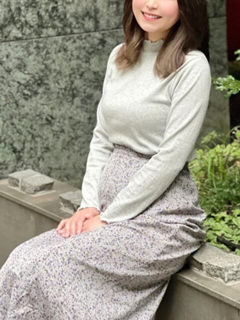 緒方あき 月の真珠-新宿-（デリヘル（人妻若妻専門店））