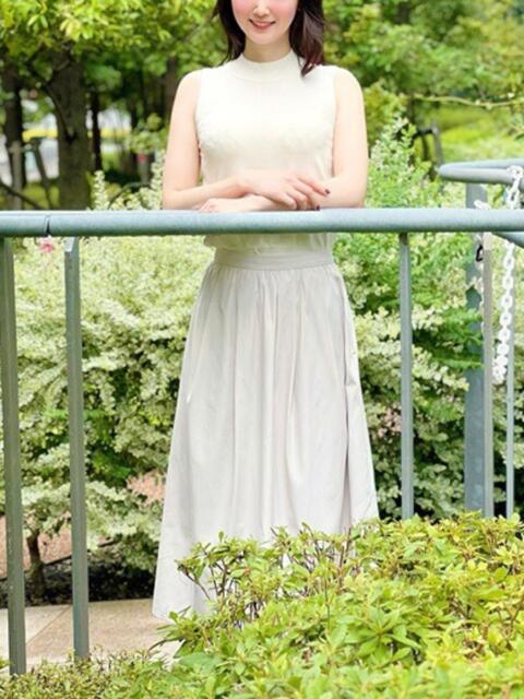 瀬名ゆん 月の真珠-新宿-(デリヘル(人妻若妻専門店))