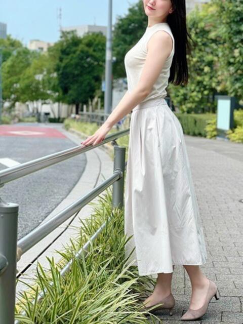 瀬名ゆん 月の真珠-新宿-(デリヘル(人妻若妻専門店))