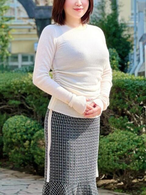 柴田あけみ 月の真珠-新宿-（デリヘル（人妻若妻専門店））