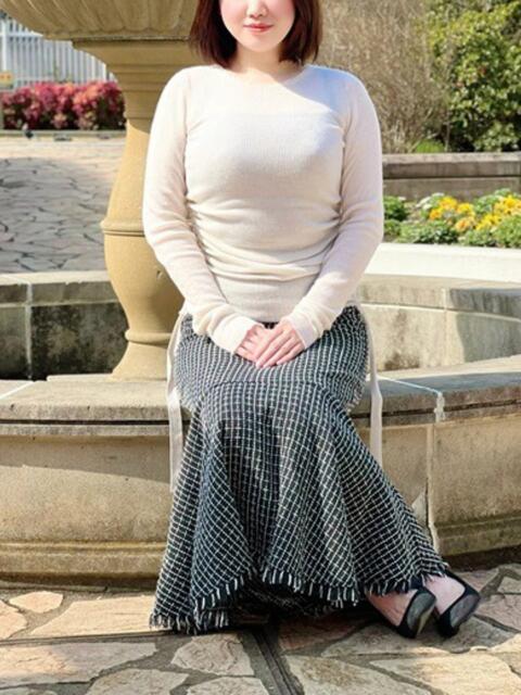 柴田あけみ 月の真珠-新宿-（デリヘル（人妻若妻専門店））