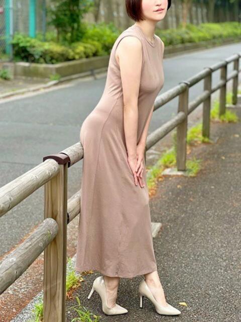 森川しおり 月の真珠-新宿-（デリヘル（人妻若妻専門店））