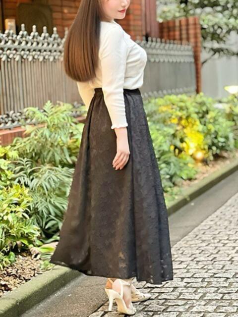 相川りんか 月の真珠-新宿-（デリヘル（人妻若妻専門店））