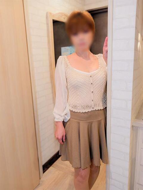 こはく 横浜おかあさん（熟女デリヘル）
