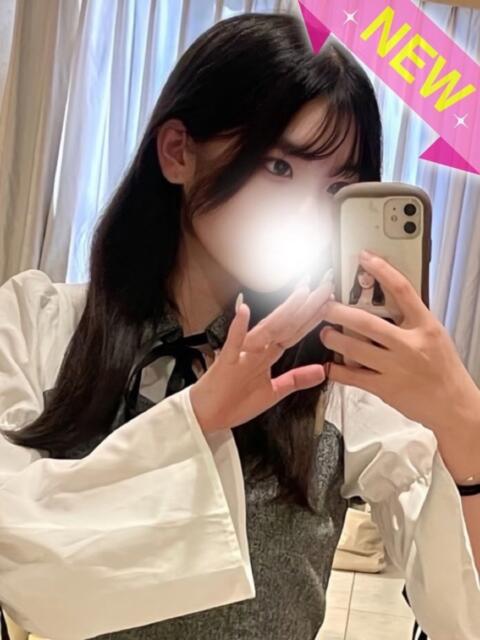 こと 舐めたくてグループ～君とサプライズ学園～越谷校（デリヘル）