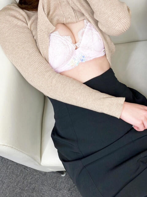 らら 東京人妻セレブリティ（ユメオト）（待ち合わせ型デリヘル）