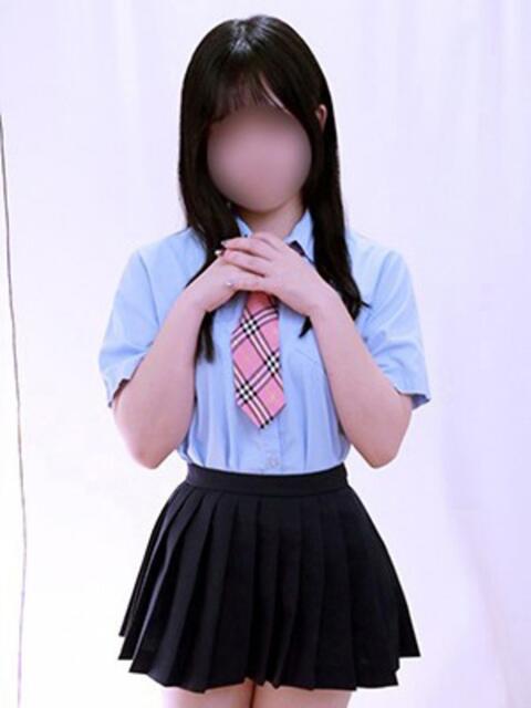 りり ももいろCLUB（ホテヘル(オナクラ＆手コキ)）