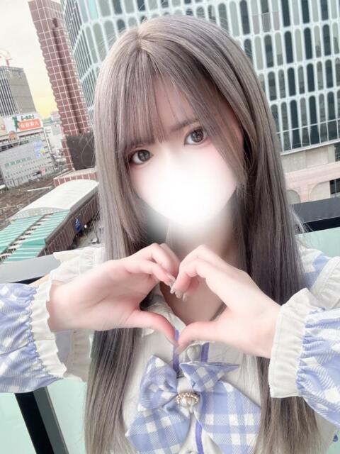 なほ 新宿ハンドメイド（手コキ・オナクラ）