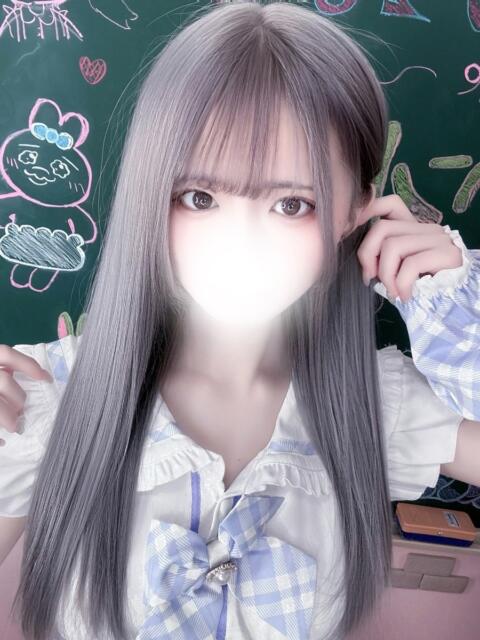 なほ 新宿ハンドメイド（手コキ・オナクラ）