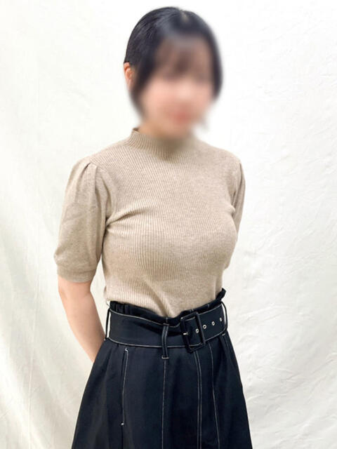 まみ 西川口こんにちわいふ（シンデレラグループ）（人妻即尺ホテヘル&amp;デリヘル）