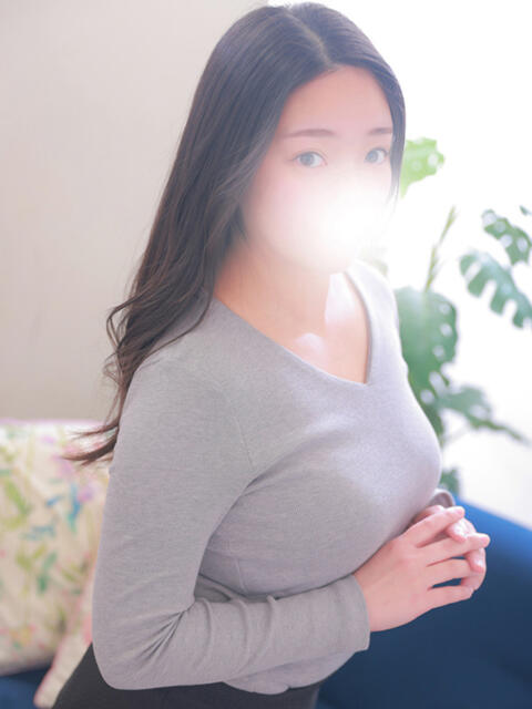 しずく 西川口こんにちわいふ（シンデレラグループ）（人妻即尺ホテヘル&amp;デリヘル）