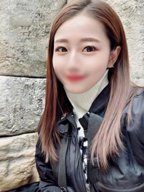 白金りおな ウルトラロイヤル（デリヘル）