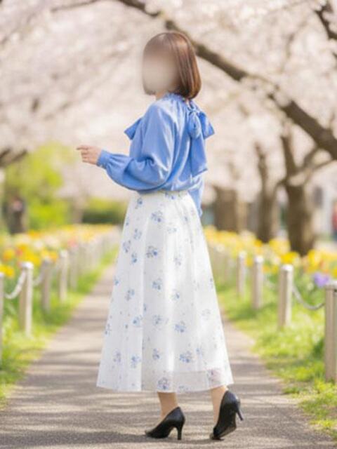 めい 五反田・品川おかあさん（待ち合わせ型デリヘル）