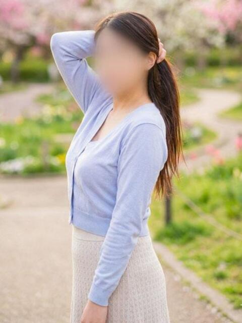 なお 五反田・品川おかあさん（待ち合わせ型デリヘル）