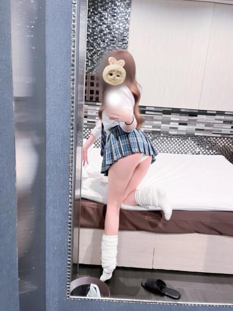 新入生 ありさ 青チェと赤チェ（派遣型オナクラ＆リフレ）