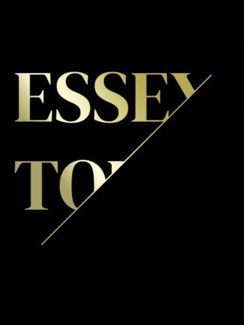 及川 かなで ESSEX TOKYO（高級デリヘル）