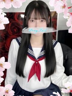 らみ【色白美肌の新入生】