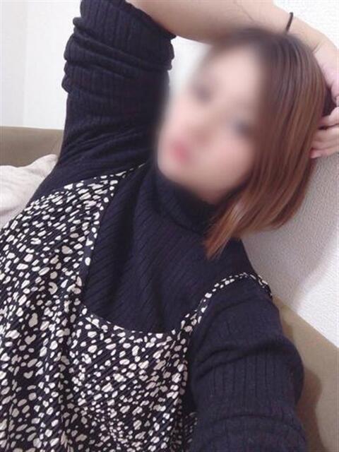 とわ 佐賀人妻デリヘル 「デリ夫人」（人妻デリヘル）