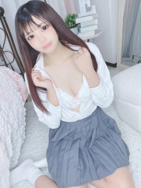 せしる E+アイドルスクール新宿・歌舞伎町店（デリヘル）