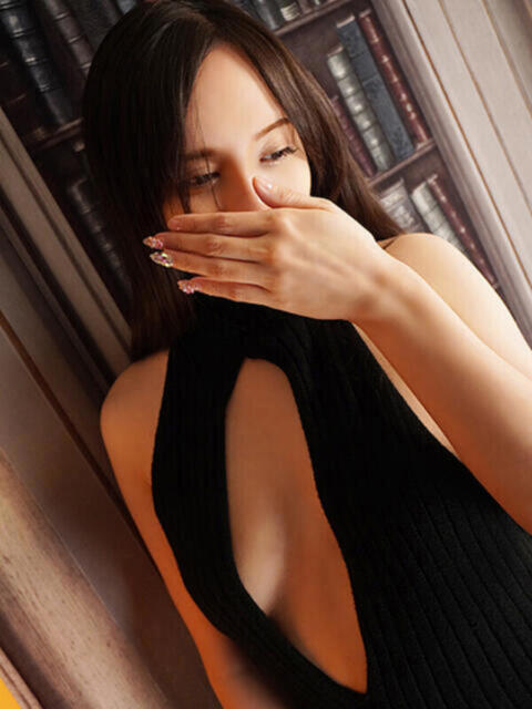 牧瀬 美桜 Rosso(ロッソ)（高級デリヘル）