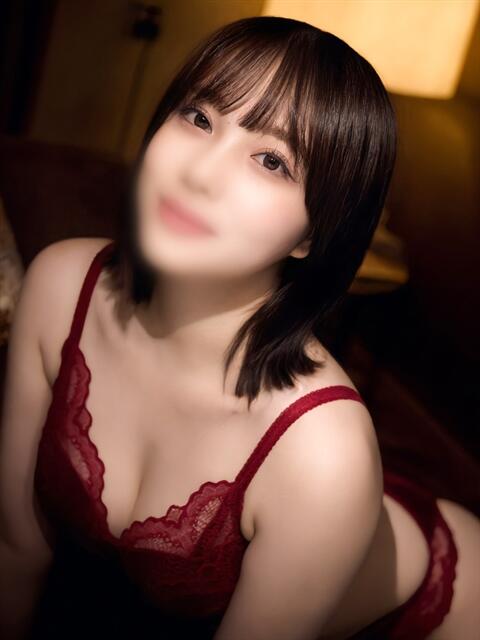 みお 即プレイ専門店即ヤリの極み 赤坂店（デリヘル）