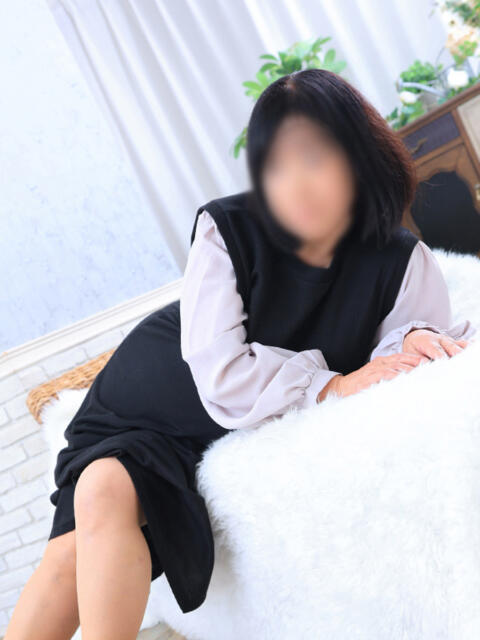 まこ 大阪熟女本舗（熟女待ち合わせヘルス）