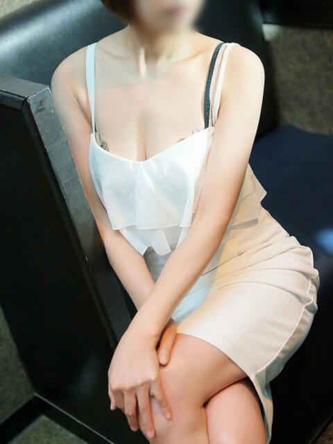 ユリカ ぶらっきー（セクキャバ）