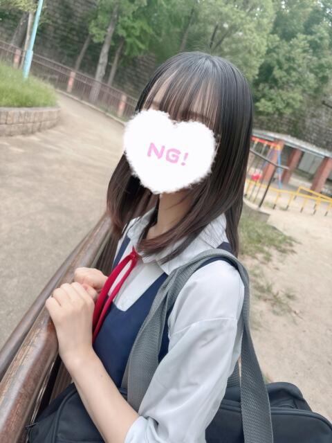 せれな 学校帰りの妹に手コキしてもらった件 谷九（受付型オナクラ（手コキ））
