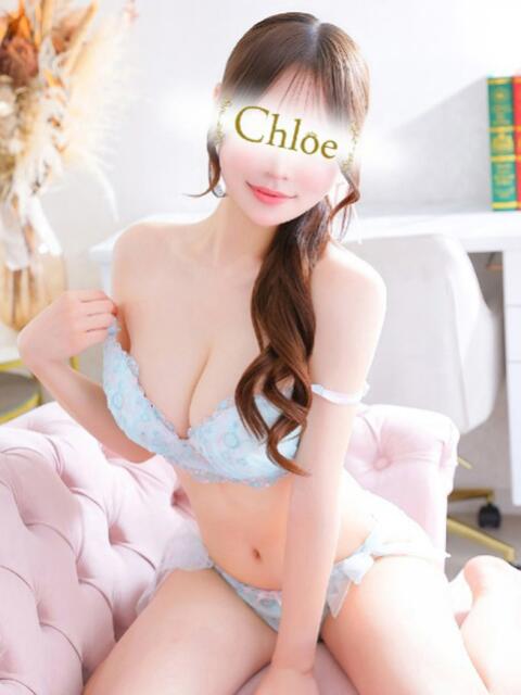 くもり★爆乳×18歳奇跡の逸材 Chloe五反田本店　S級素人清楚系デリヘル（デリヘル）