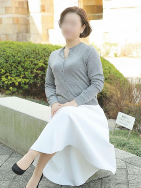 凛 出会い系人妻ネットワーク 新宿〜池袋編（待合せ型人妻系デリヘル）