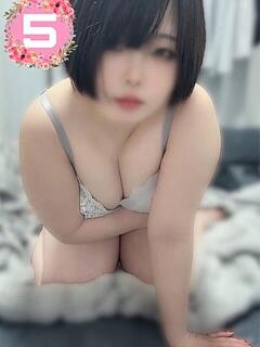 ゆに★(低身長女王様) ぽっちゃり女神 あぷろでぃーて（日本橋/デリヘル）